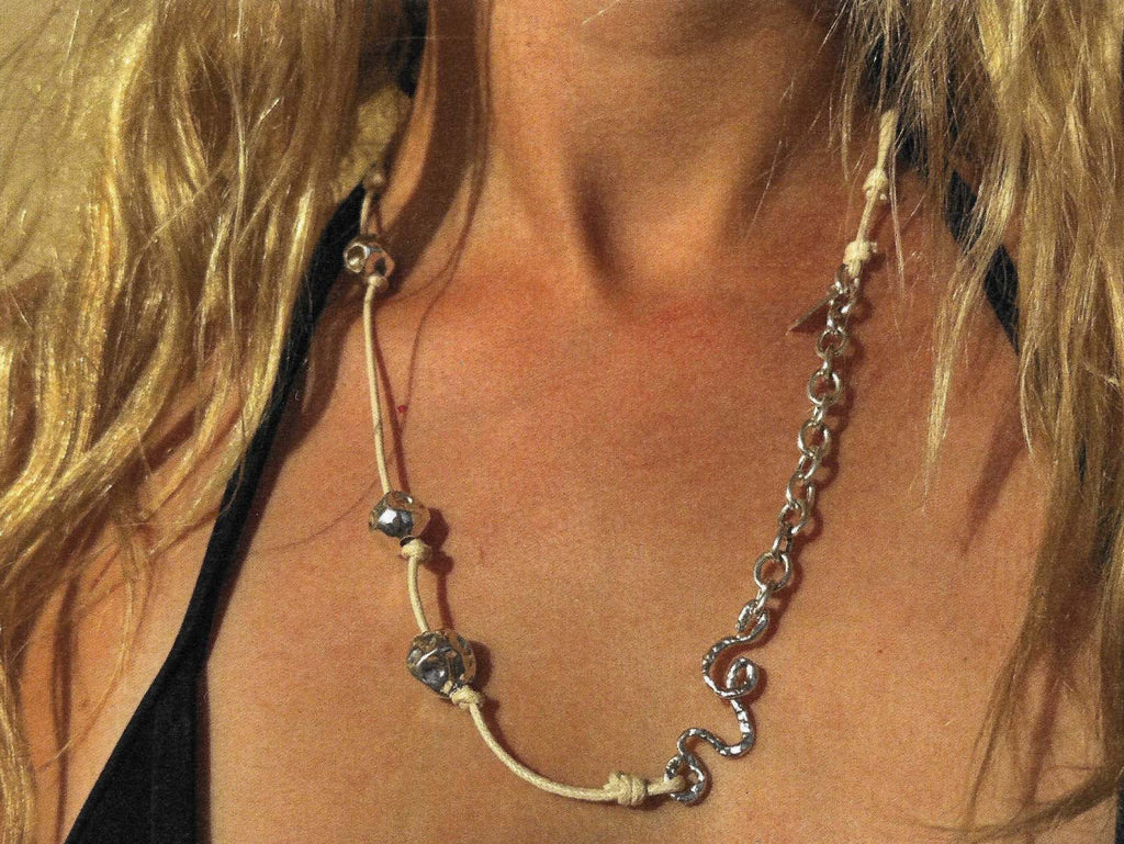 Día y Noche de Verano pendants